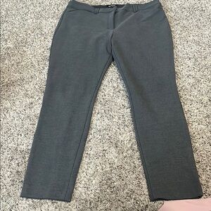 Express Gray Skinny Pants with Sleek Fit